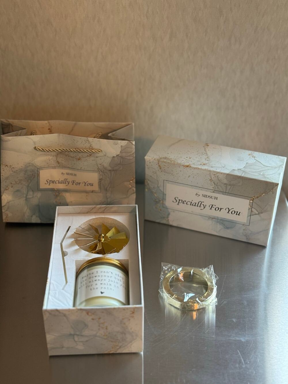 SIDSUH Lavender Natural Soy Wax Candle Gift Box Set 7 oz 204g 40 Hours Gift Bag